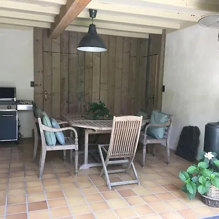 Villa Woning 'Chez Marley' In Maasmechelen Exterior foto